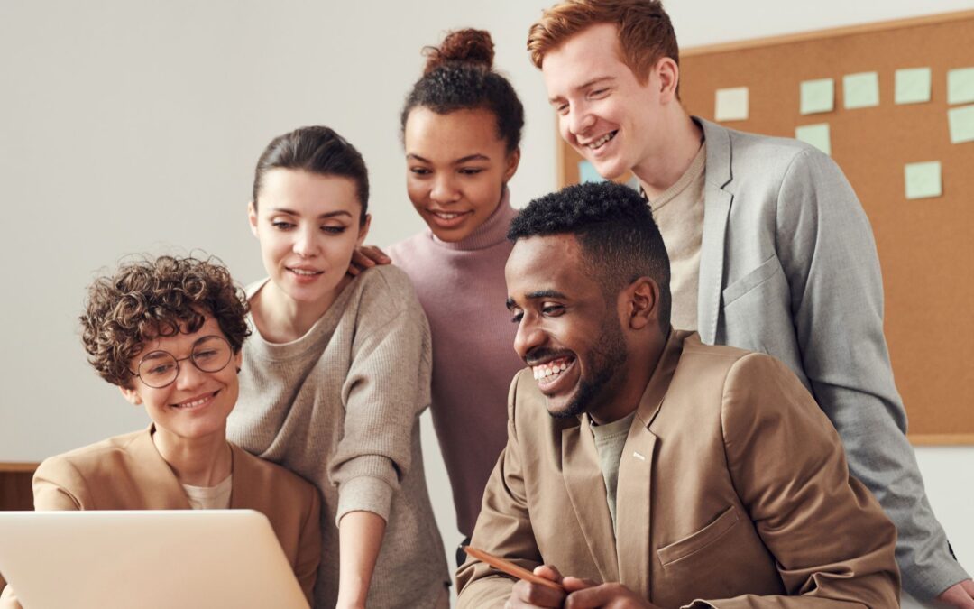 O Futuro do Trabalho: Como os Espaços de Coworking Estão Redefinindo a Forma de Trabalhar