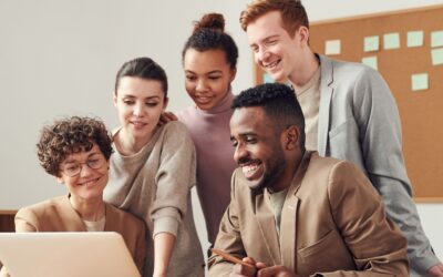 O Futuro do Trabalho: Como os Espaços de Coworking Estão Redefinindo a Forma de Trabalhar